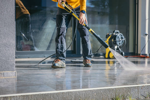 Best Residential Pressure Washing in Pella, IA